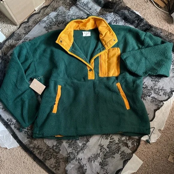 Wilo the Label Fleece Pullover in marigold and teal Women
